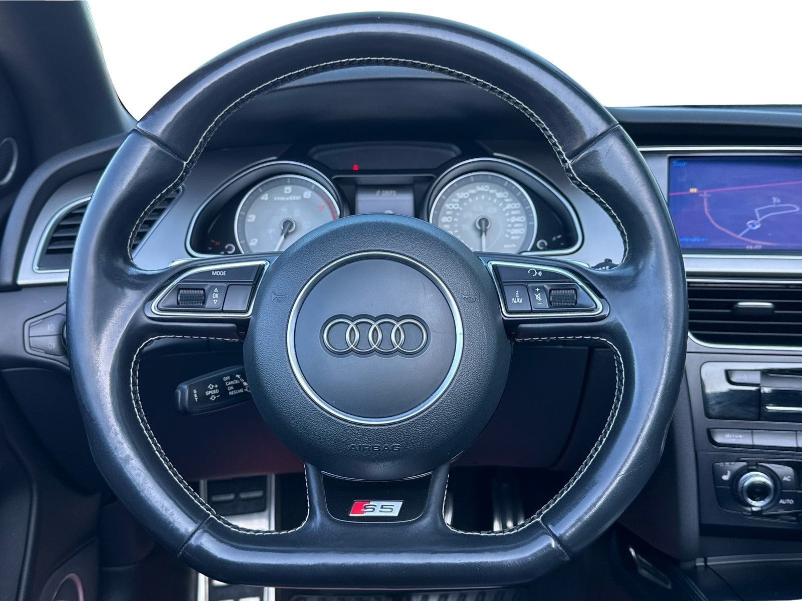 Sort Audi S5 fra 2013
