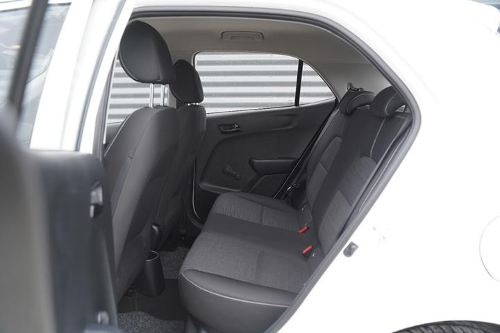 Hvid Kia Picanto fra 2023