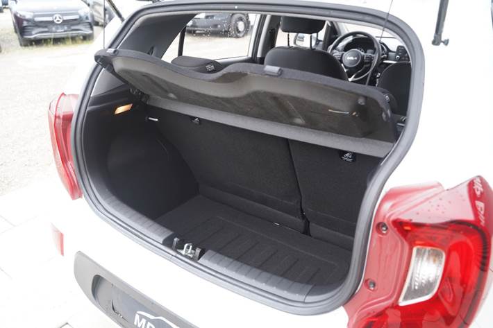 Hvid Kia Picanto fra 2023