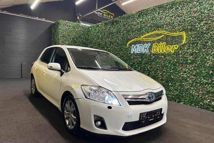 undefined Toyota Auris fra 2011