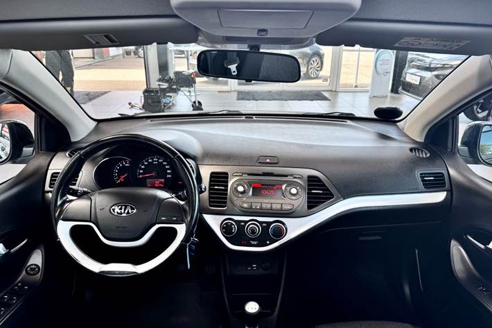 Sort Kia Picanto fra 2016