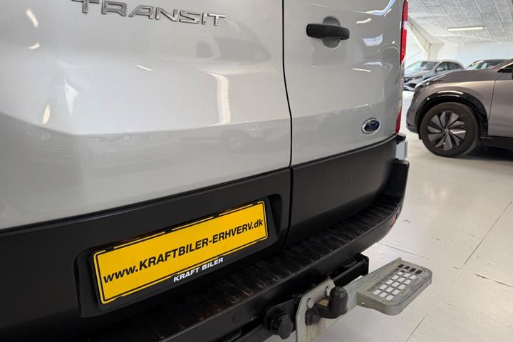 Sølv Ford Transit 350 L2 Van fra 2021