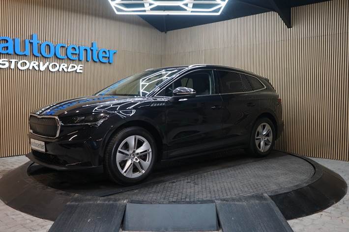 Sort Skoda Enyaq fra 2023
