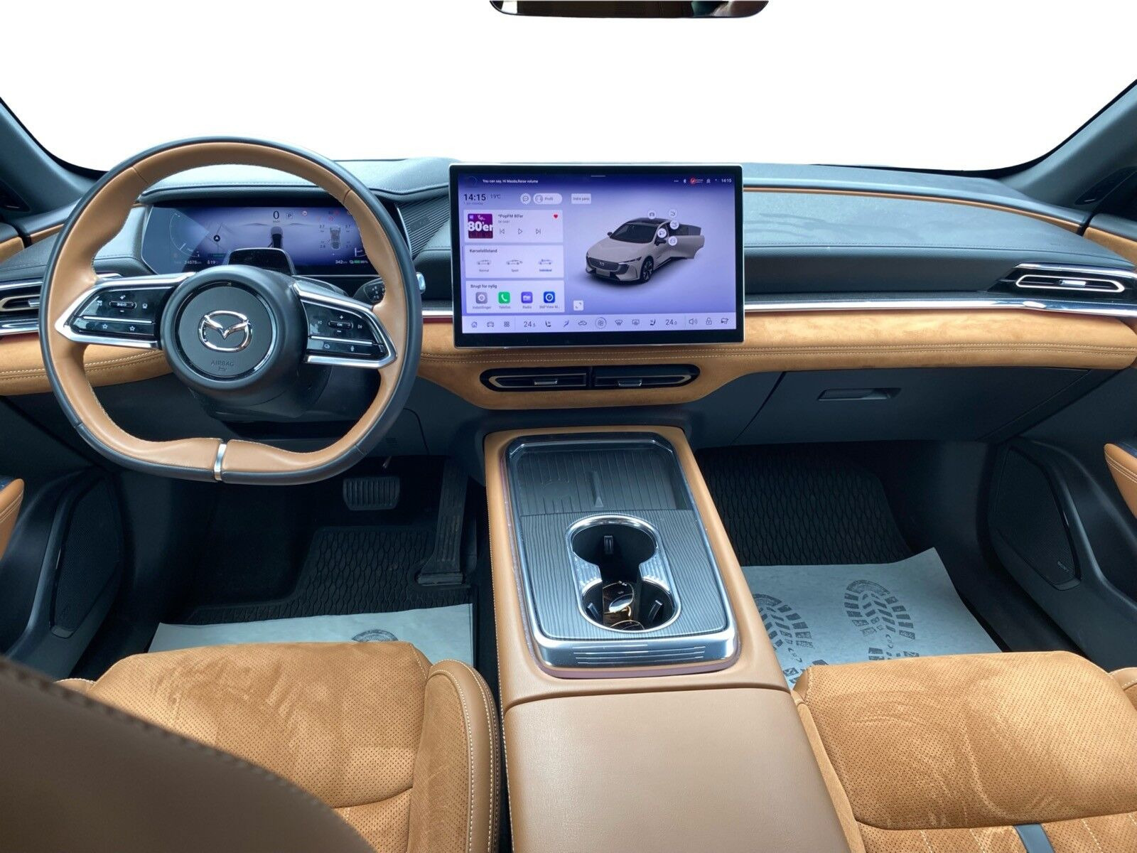 Grå Mazda 6e fra 2025