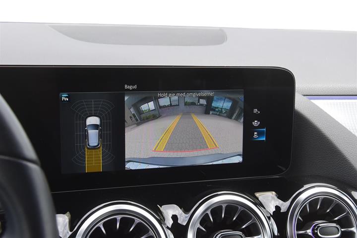 Sort Mercedes EQA 250 fra 2022