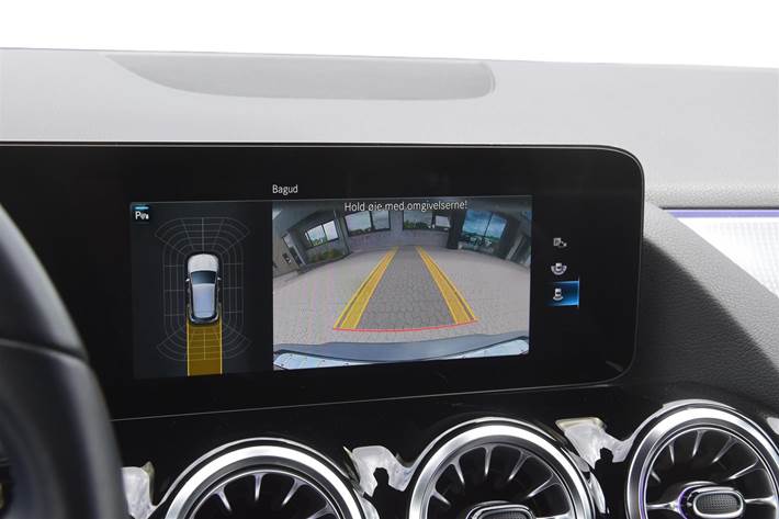 Sort Mercedes EQA 250 fra 2022