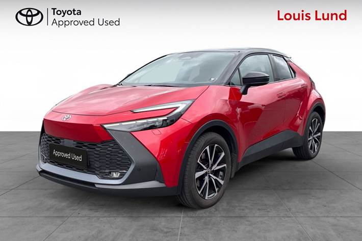 Rød Toyota C-HR fra 2025