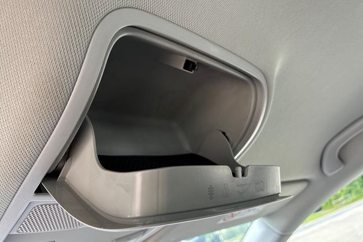 Grå Skoda Octavia fra 2018