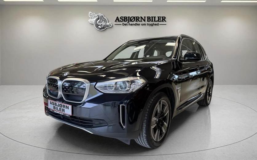 BMW iX3 Charged
