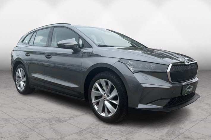 Grå Skoda Enyaq fra 2022