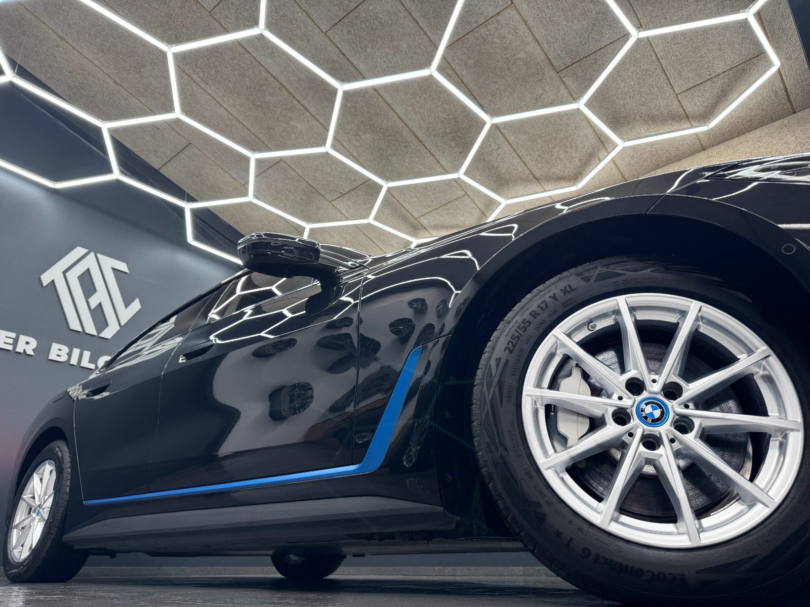 Sort BMW i4 fra 2024