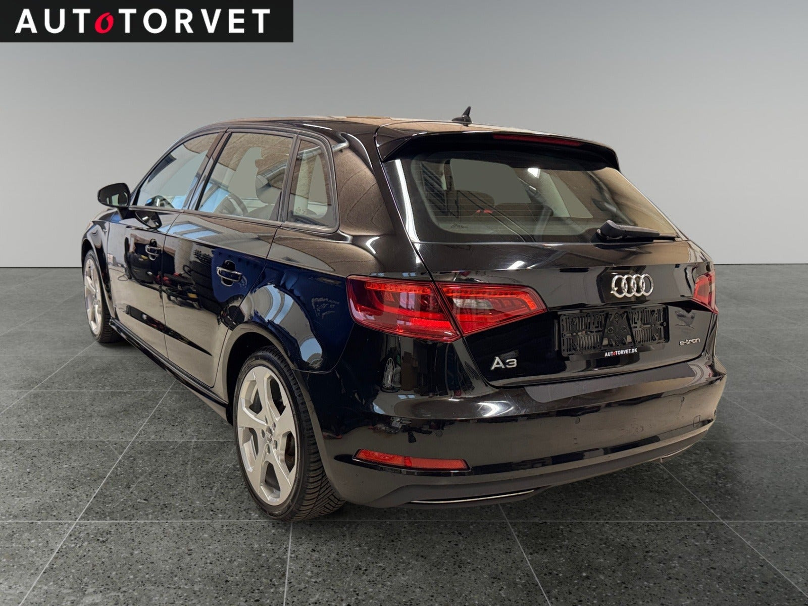 Sort Audi A3 fra 2016