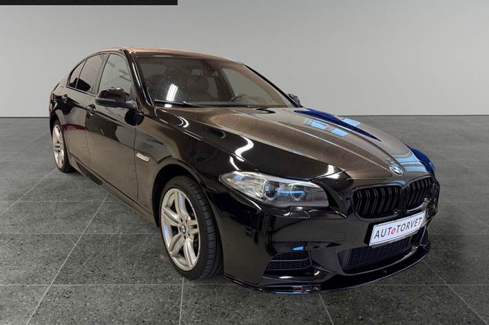 Sort BMW 520d fra 2017