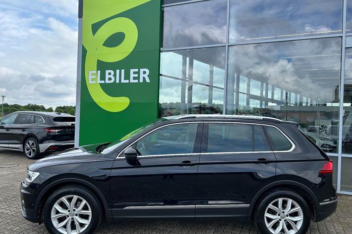 Sort VW Tiguan fra 2019