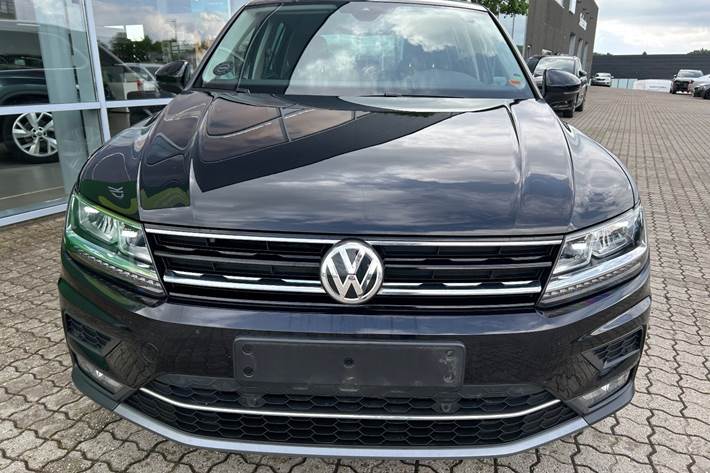 Sort VW Tiguan fra 2019
