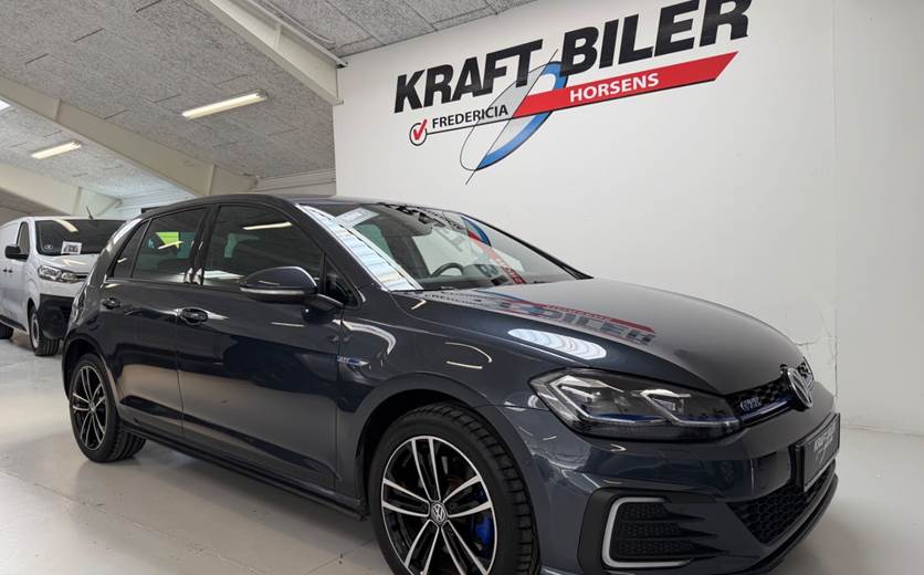 VW Golf VII 1,4 GTE DSG