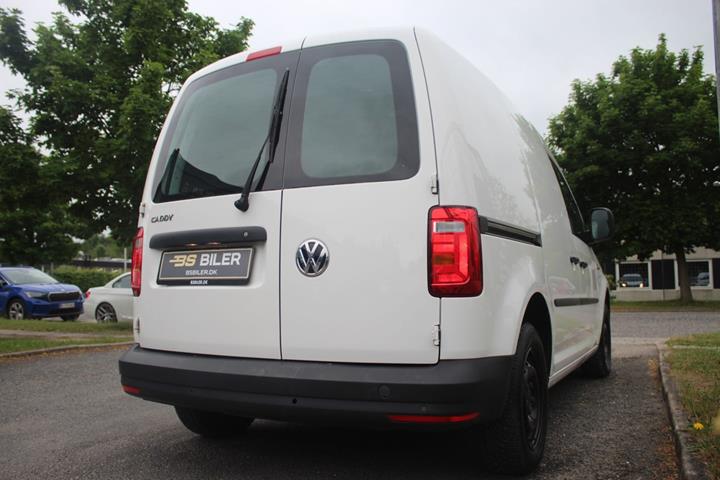 Hvid VW Caddy fra 2018