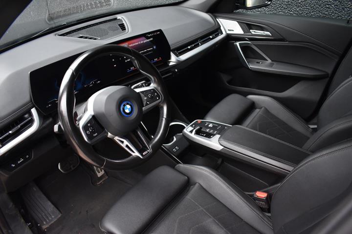 Sort BMW iX1 fra 2022