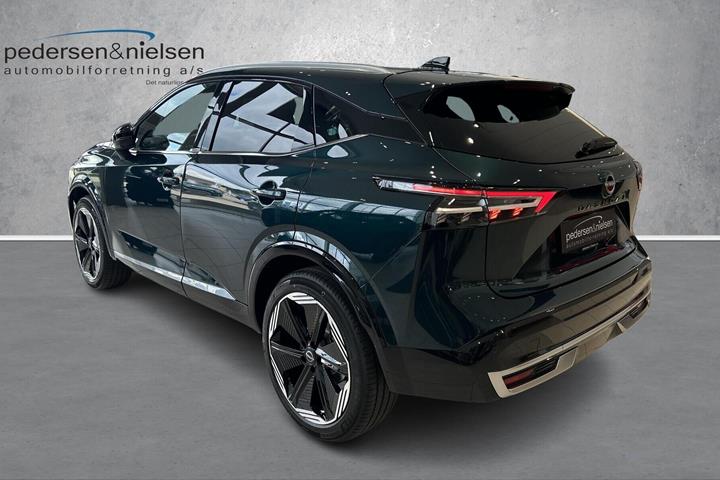 Sort Nissan Qashqai fra 2026