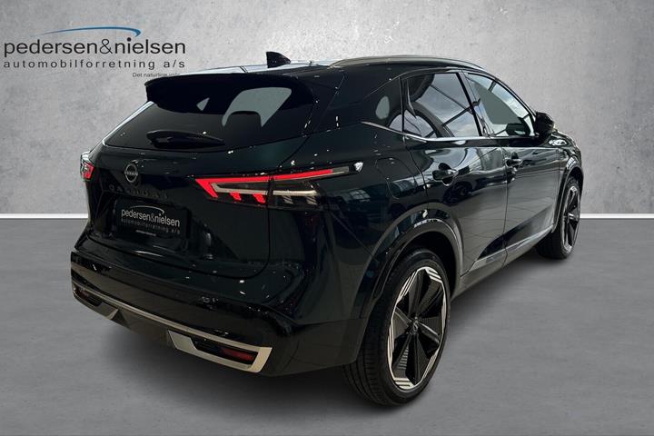 Sort Nissan Qashqai fra 2026