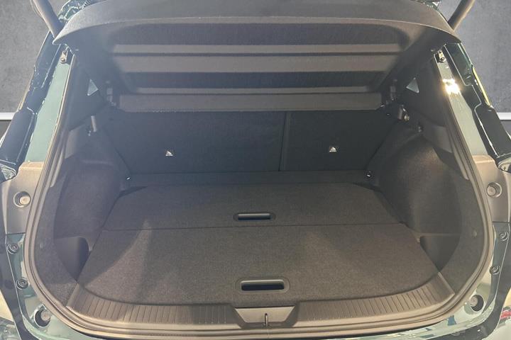 Sort Nissan Qashqai fra 2026