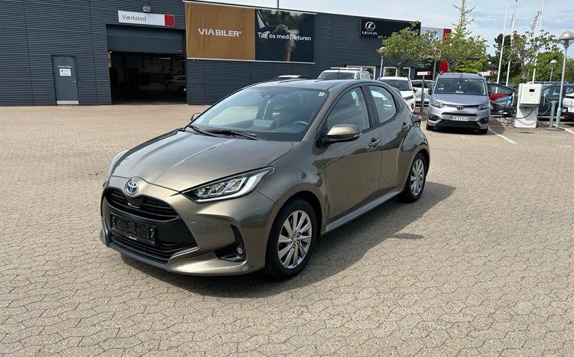 Toyota Yaris 1,5 Hybrid Active Technology Plus 116HK 5d Trinl. Gear