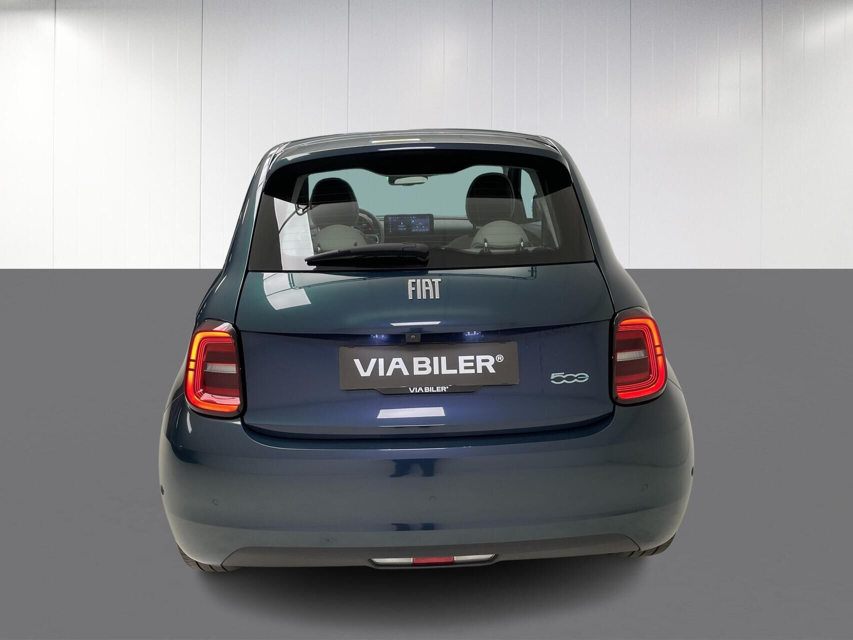 Grøn Fiat 500e fra 2023