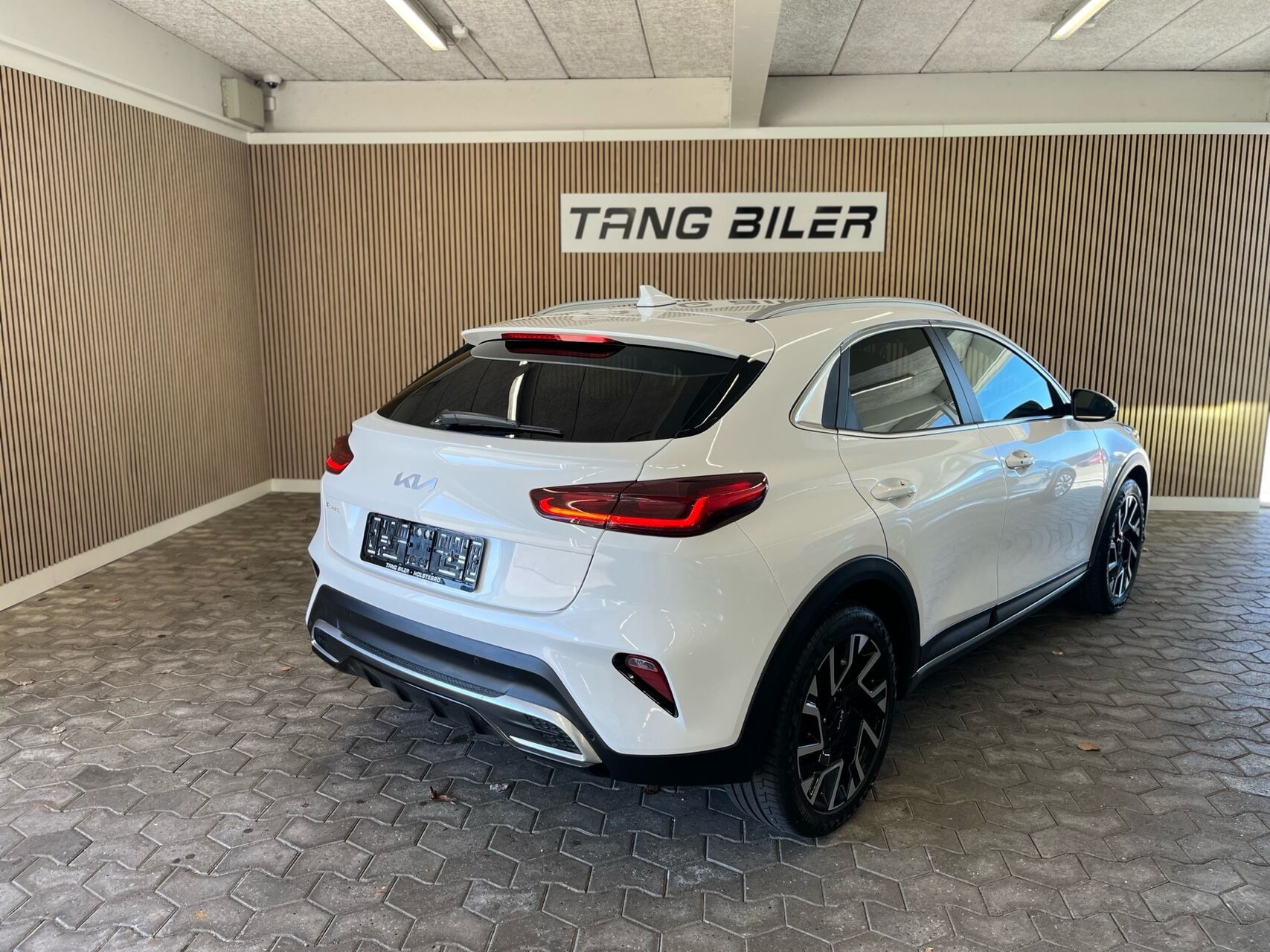 Hvid Kia XCeed fra 2022