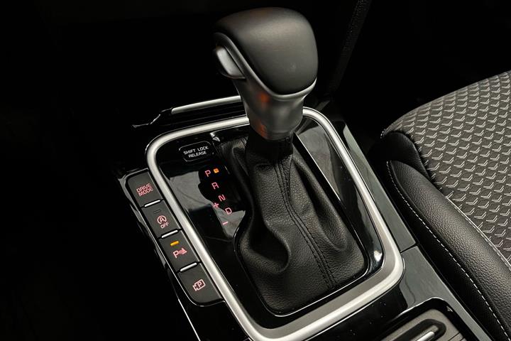 Hvid Kia XCeed fra 2022