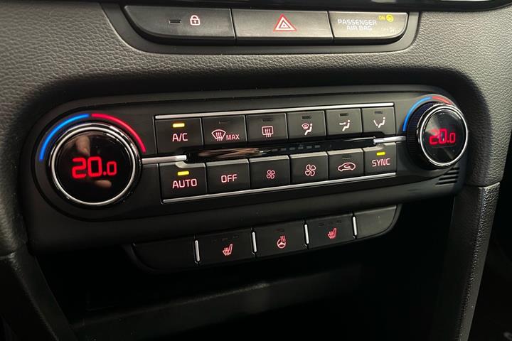 Hvid Kia XCeed fra 2022