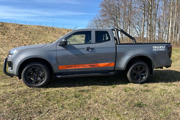 Grå Isuzu D-Max fra 2026
