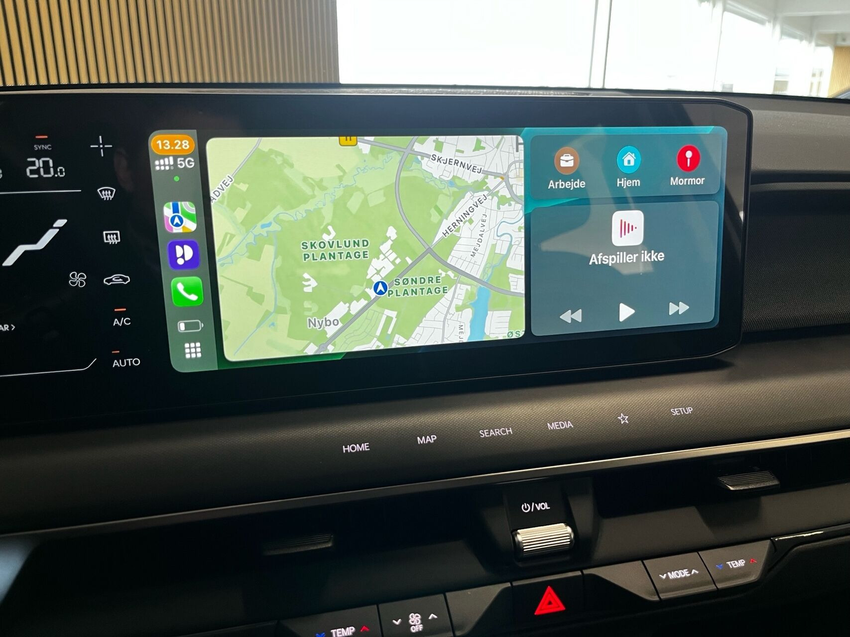 Grå Kia EV9 fra 2026