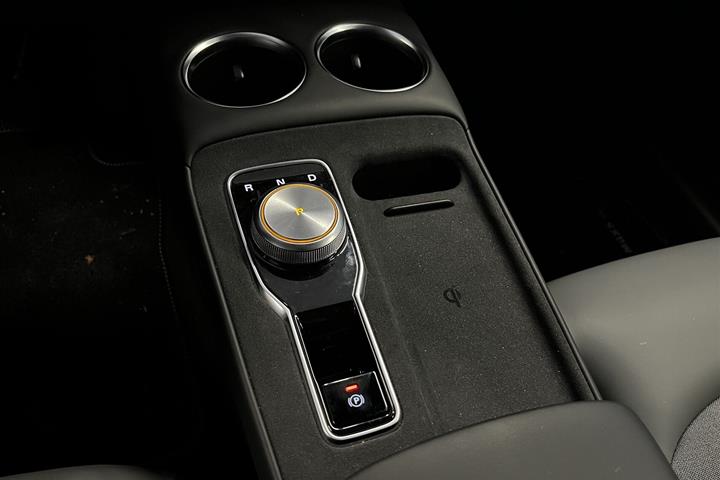 Sølv MG MGS5 Electric fra 2026
