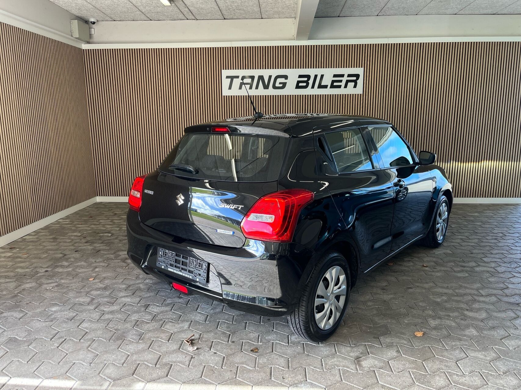 Sort Suzuki Swift fra 2024