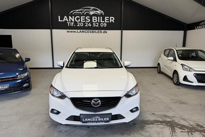 Hvid Mazda 6 fra 2013