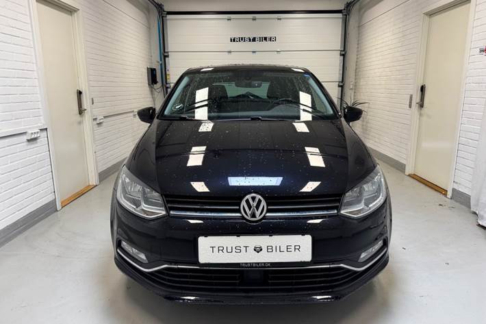 Sort VW Polo fra 2016
