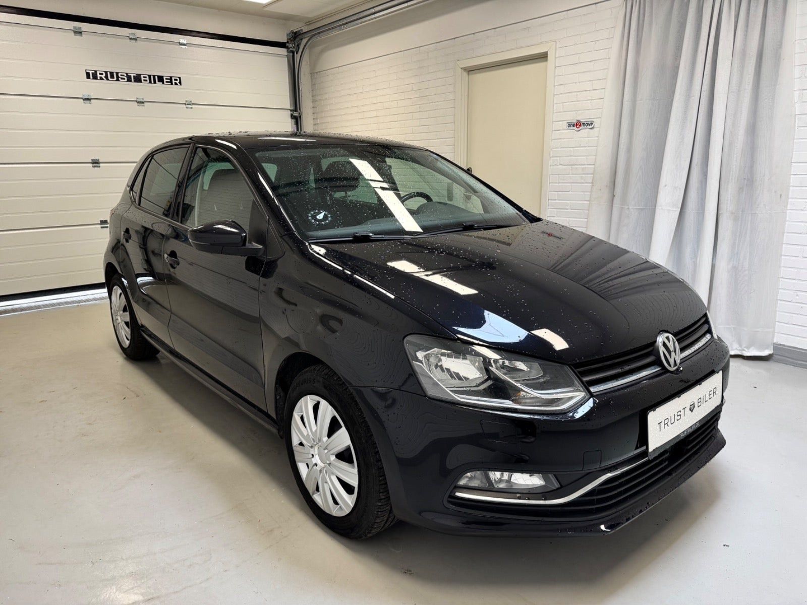 Sort VW Polo fra 2016