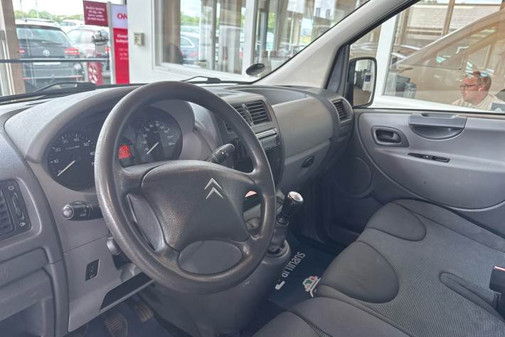 Hvid Citroën Jumpy fra 2007