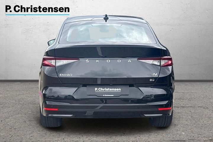 Sort Skoda Enyaq fra 2024