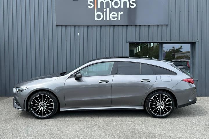 Grå Mercedes CLA250 e fra 2020