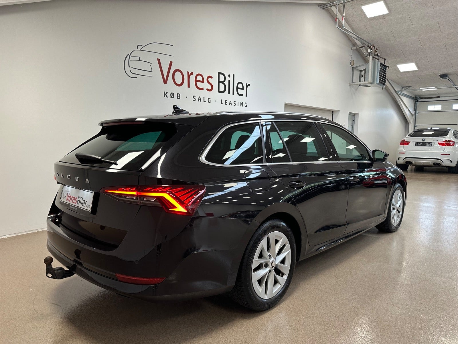 Sort Skoda Octavia fra 2022