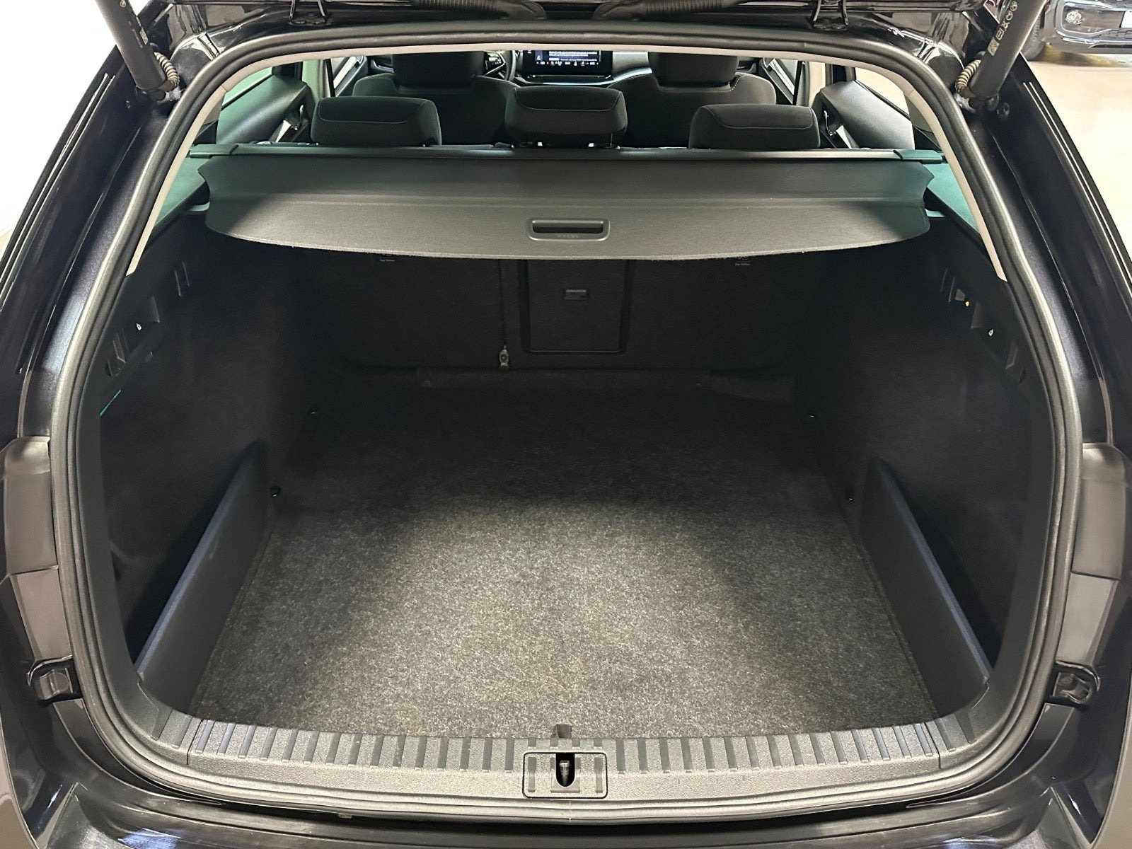 Sort Skoda Octavia fra 2022