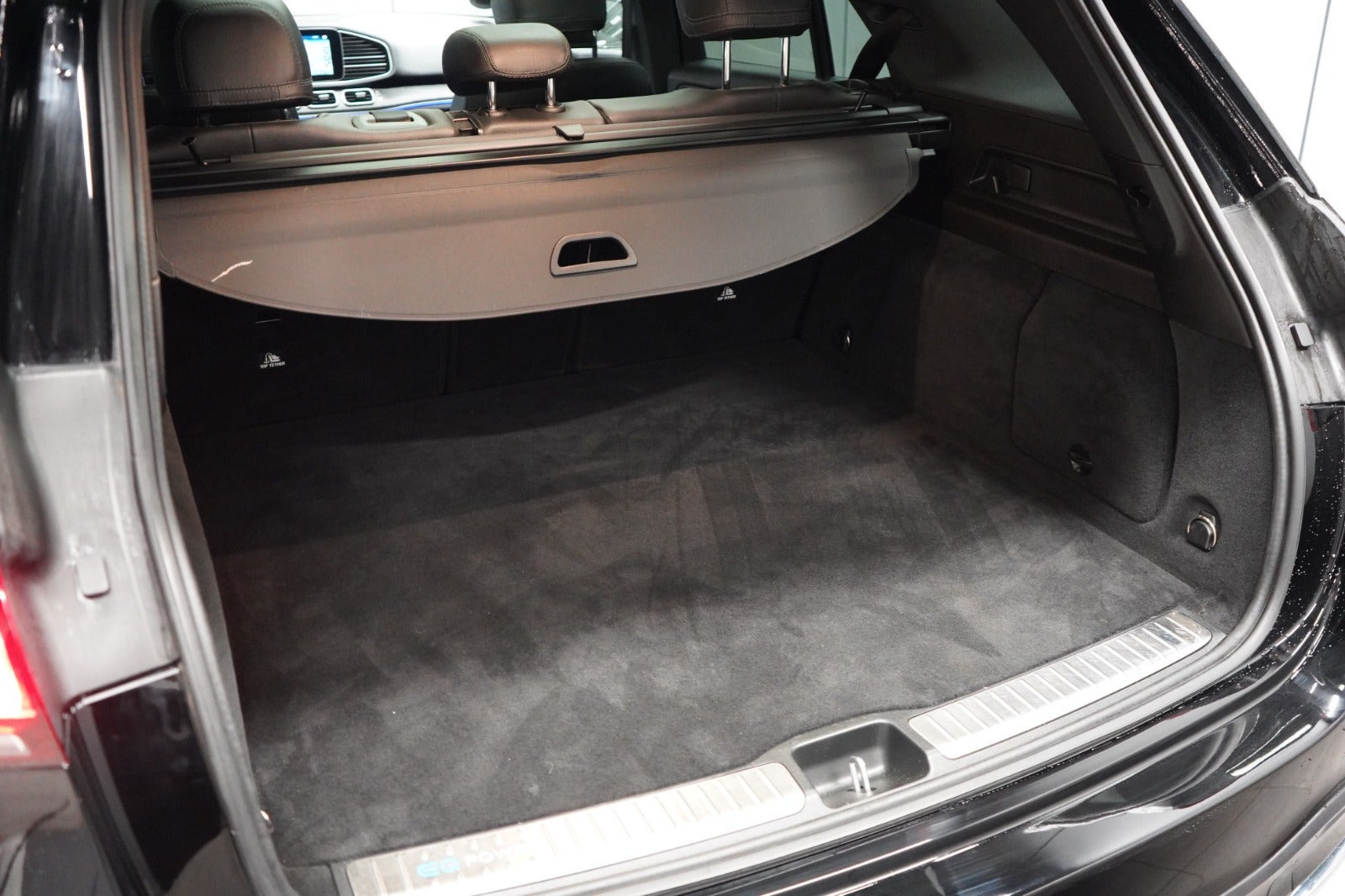 Sort Mercedes GLE350 de fra 2020