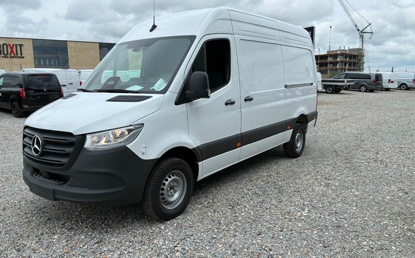 Mercedes Sprinter 317 2,0 CDi A2 Kassevogn PRO aut. RWD