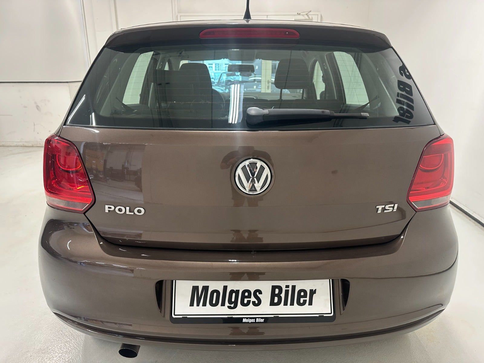 Brun VW Polo fra 2013