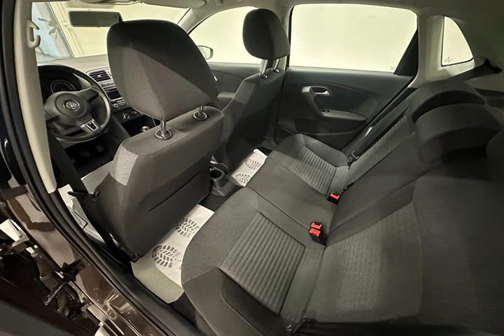 Brun VW Polo fra 2013