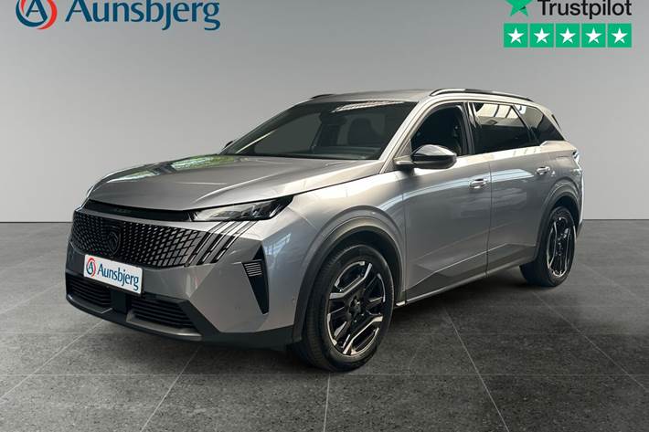 Grå Peugeot e-5008 fra 2025