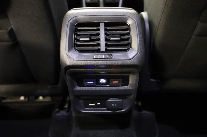 Grå VW Tiguan fra 2018