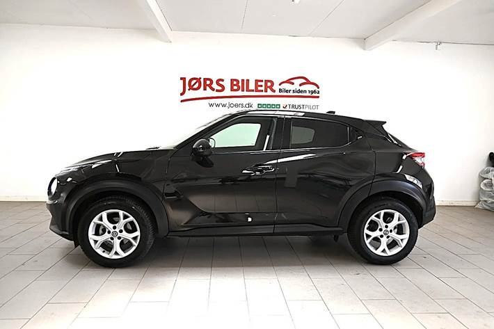 Sort Nissan Juke fra 2021