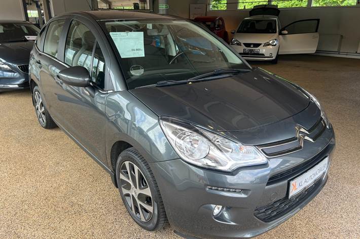 Grå Citroën C3 fra 2017 set udefra